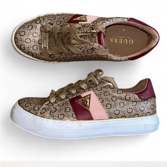 Guess Women’s Sneakers size 7 - Picture 2 of 8